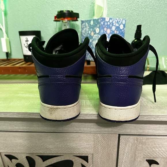 Jordan 1 Mid Concord - Picture 5 of 8